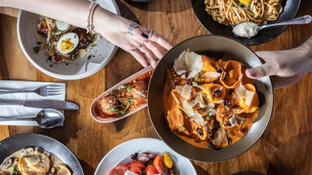 ג'ויה תל אביב