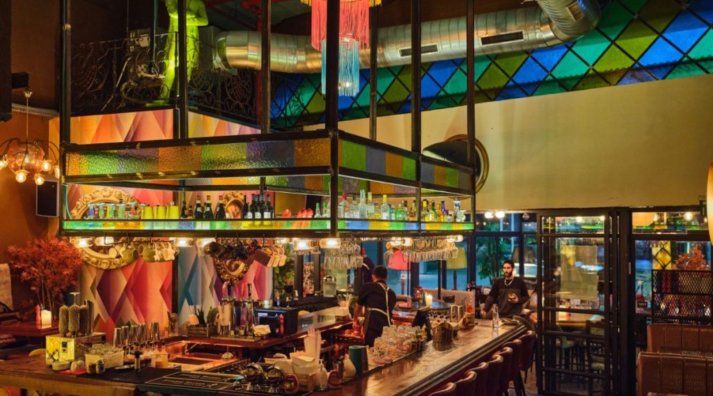 The Sharon on the bar: Because who said that nightlife stops in Tel Aviv? ברים בשרון