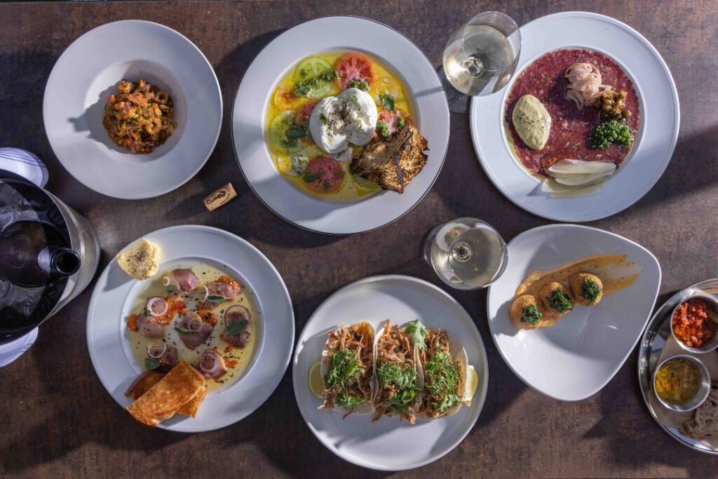 גוז' ודניאל פותחת שולחן חדש לקיץ